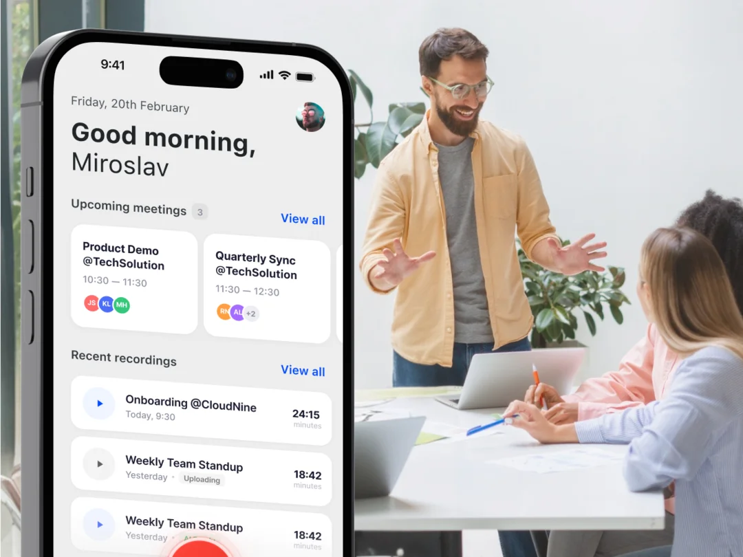 Der Startbildschirm der Demodesk App mit anstehenden Meetings und letzten Aufzeichnungen, daneben ein Teammeeting