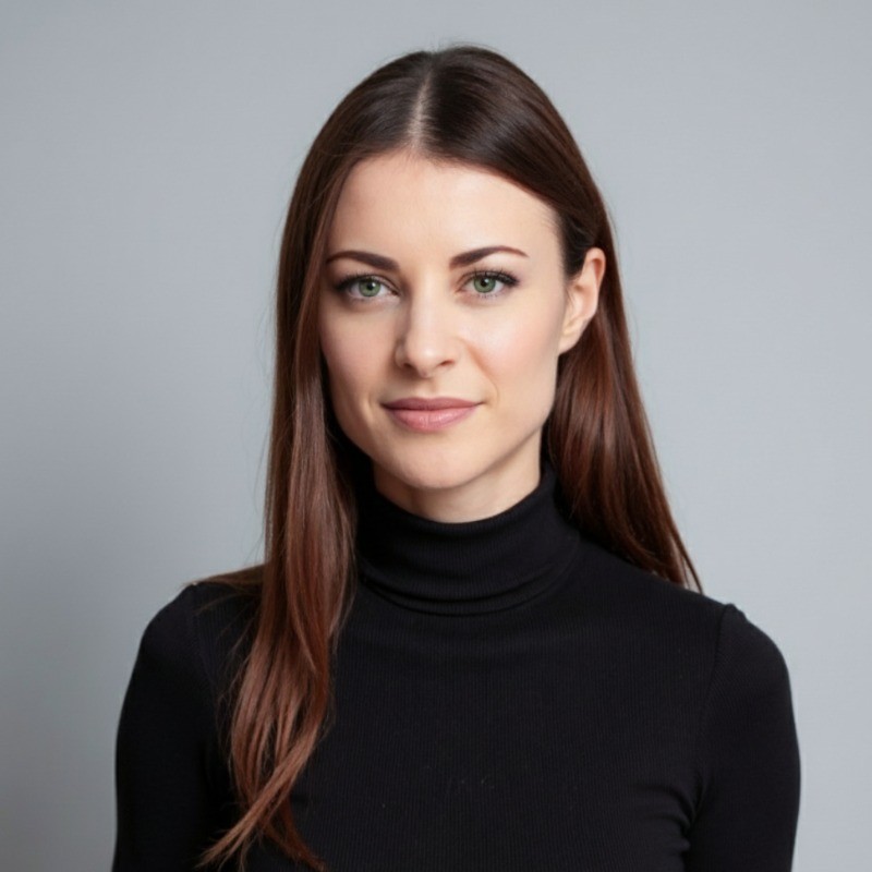 Veronika Wax